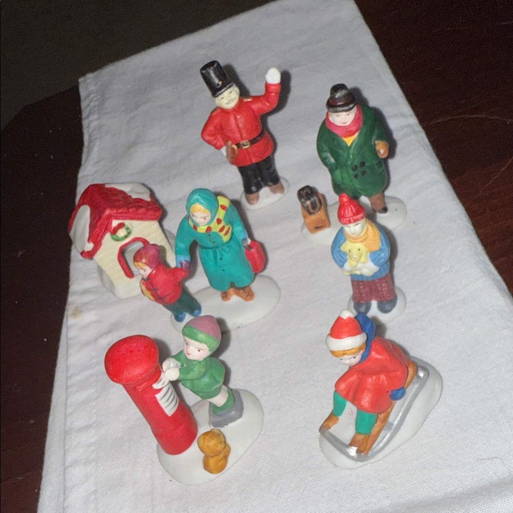 Lemax Winter Figures Vintage Lot of 7